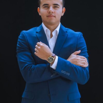 Adrian Patiño